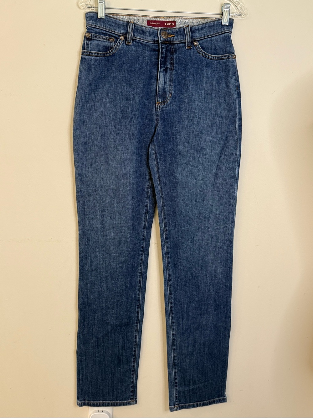 Izod Be Skinny denim jeans straight leg medium wash SZ 6